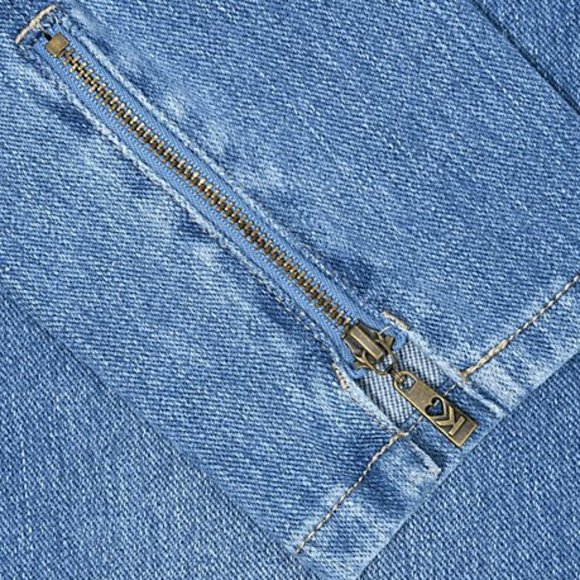 *NWOT Petite Flexibelle Zip Ankle Jeans - Picture 4 of 5